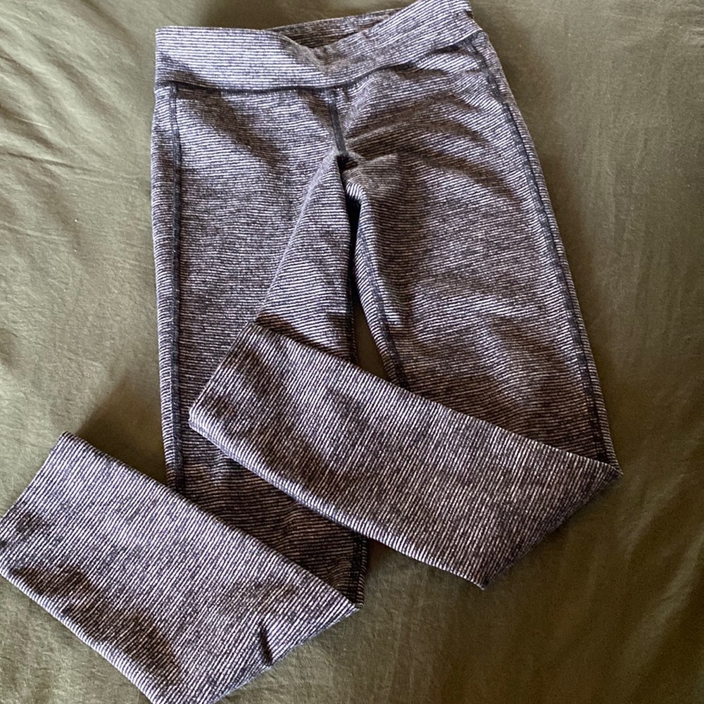 Lightly worn, girls old navy active stretch pants